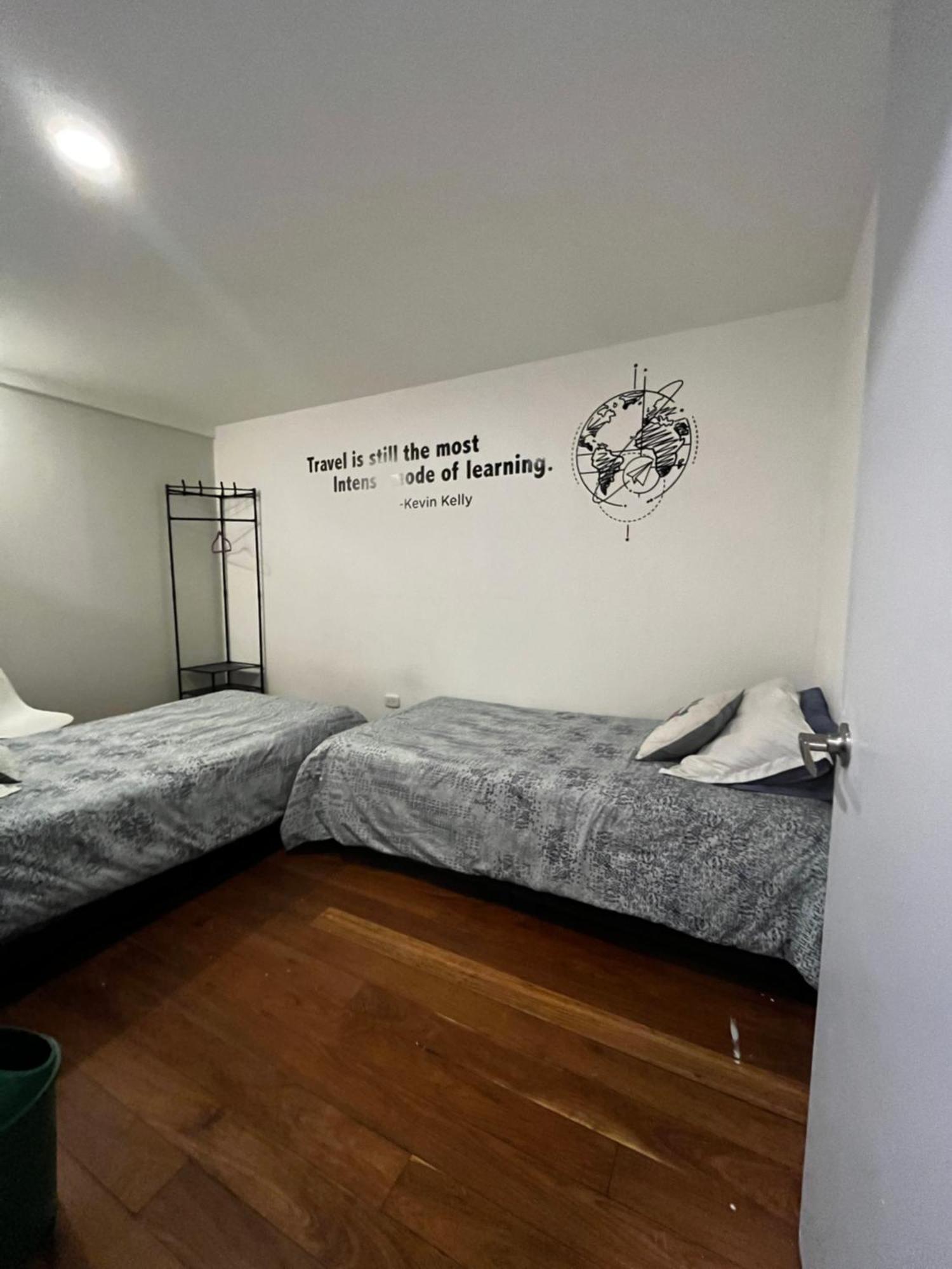 Urbana Hostel Bogotá Habitación foto