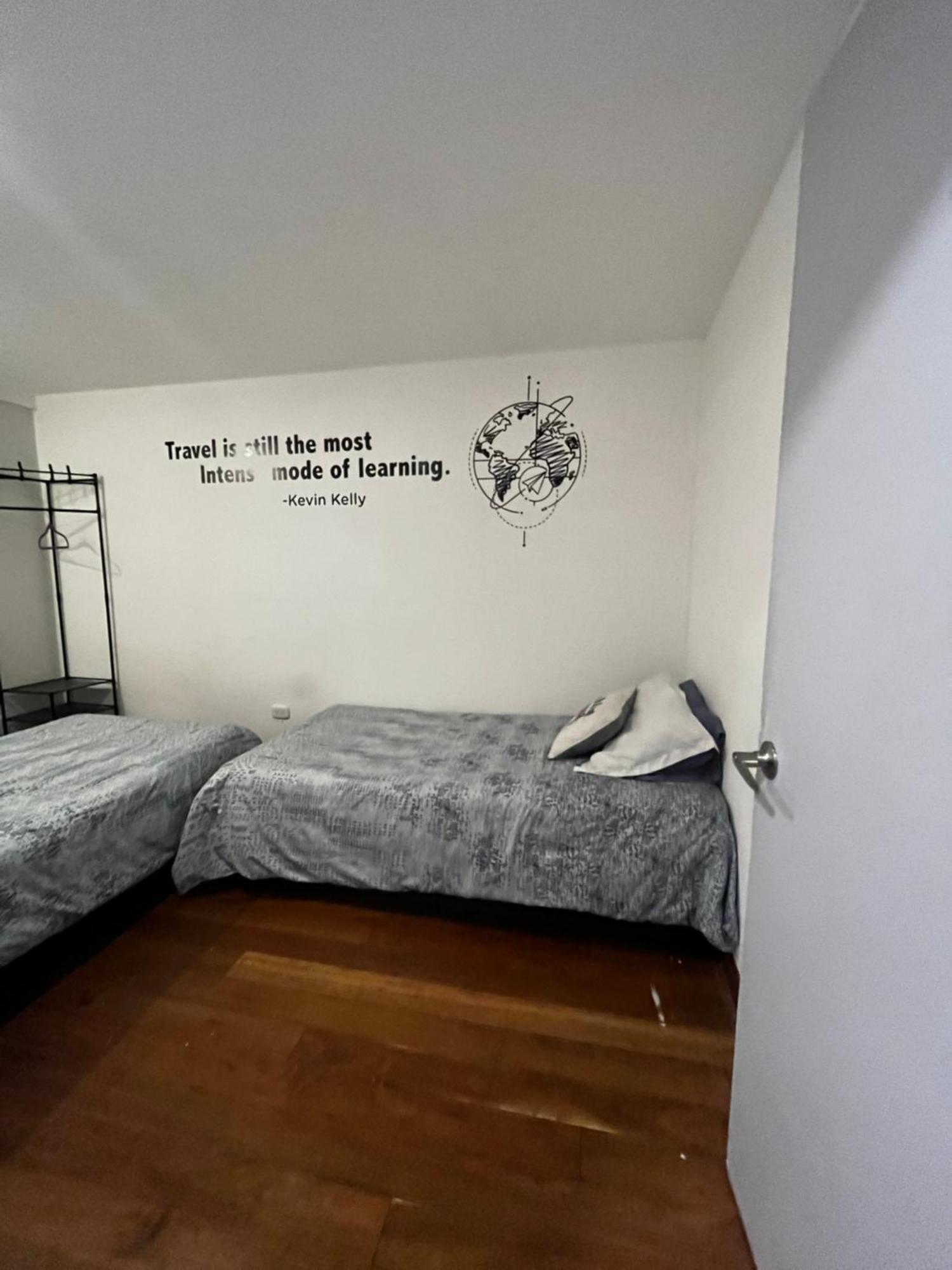 Urbana Hostel Bogotá Habitación foto